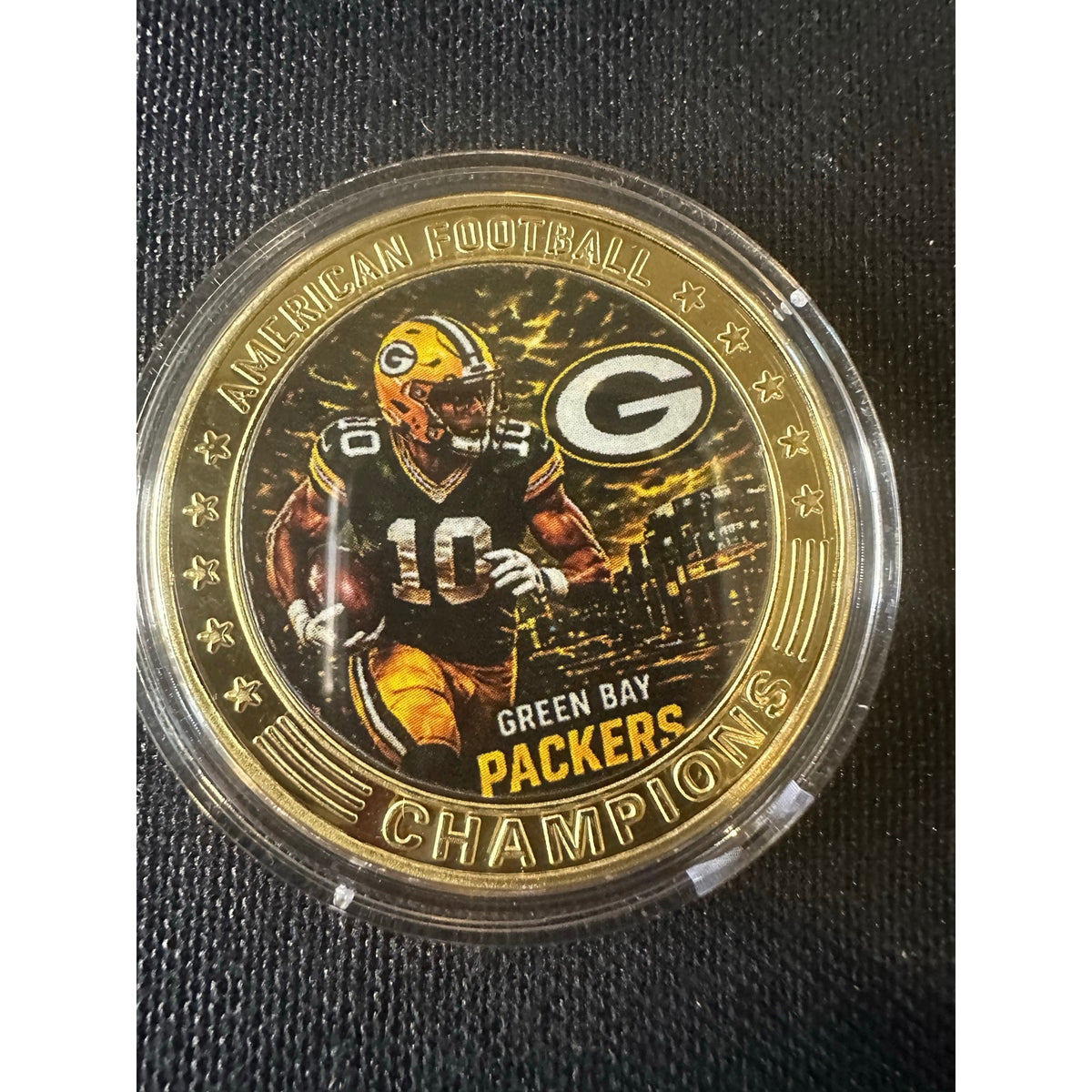 Green Bay Packers 1 oz Collectible Coin Football Helmet NFL Fan Collectible